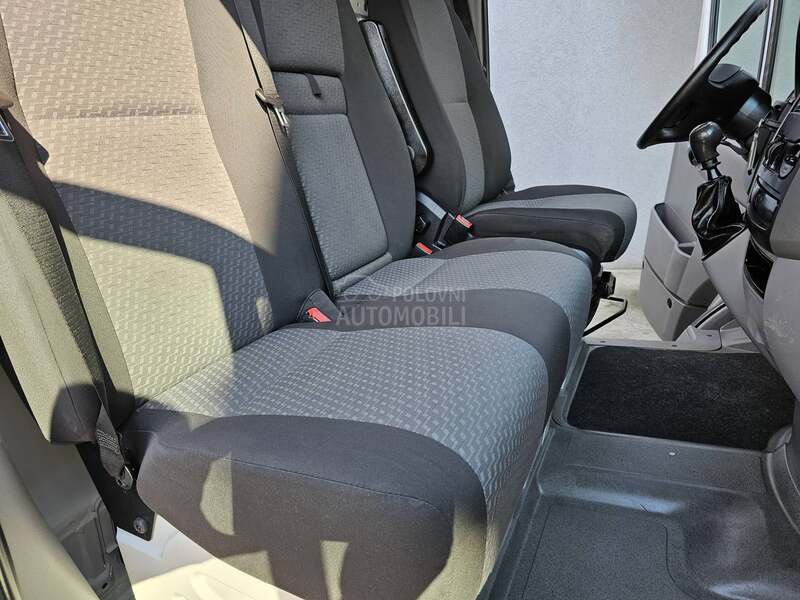 Volkswagen Crafter Rampa