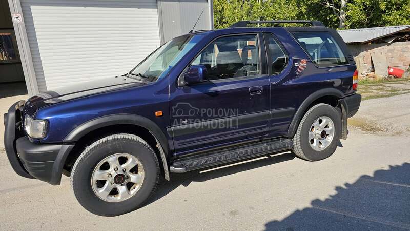 Opel Frontera 2.2 16v RS