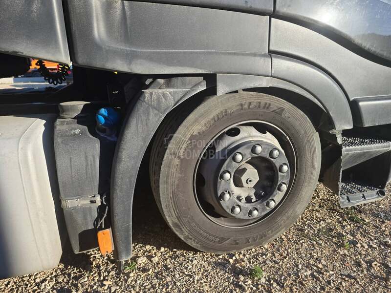 Iveco 460 EEV KOMPLET