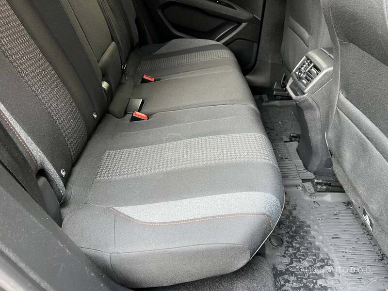 Peugeot 3008 1.5 HDI/NAV/LED