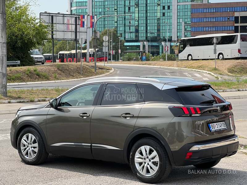 Peugeot 3008 1.5 HDI/NAV/LED