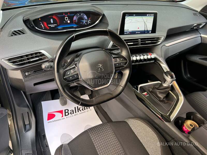 Peugeot 3008 1.5 HDI/NAV/LED