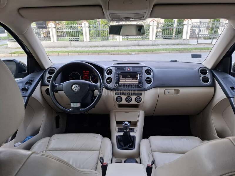Volkswagen Tiguan 4x4/Pano