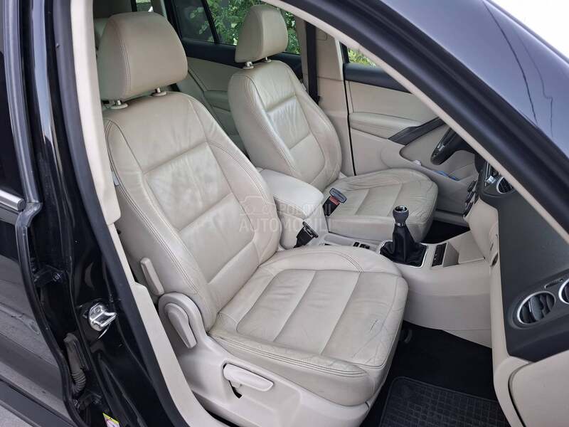 Volkswagen Tiguan 4x4/Pano