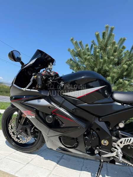Suzuki gsxr 1000 K6 CH
