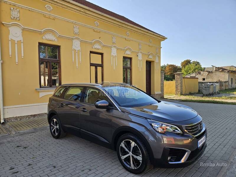Peugeot 5008 ŠVAJCARAC 75000 K.M