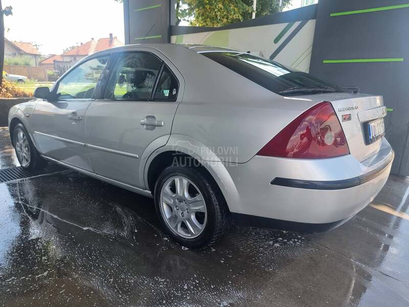 Ford Mondeo 