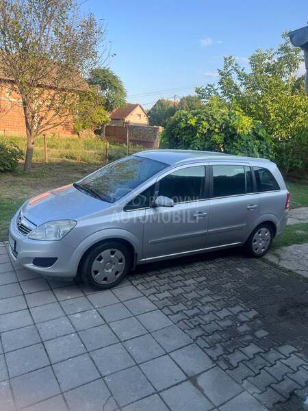 Opel Zafira 