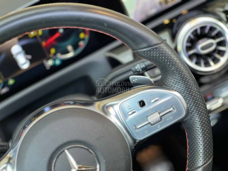 Mercedes Benz CLA 200 AMG PANO