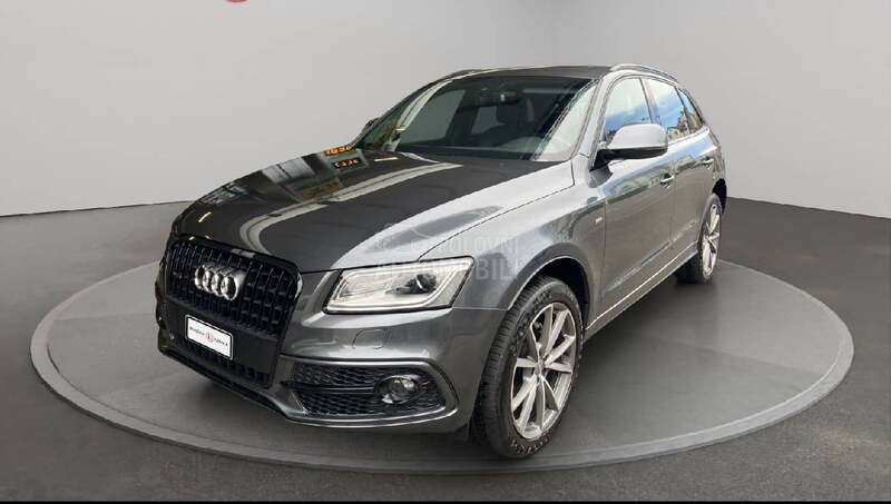 Audi Q5 -  kompletan auto u delovima