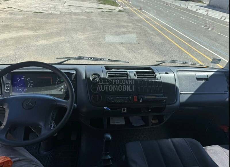 Mercedes Benz Atego 1218 6,2m