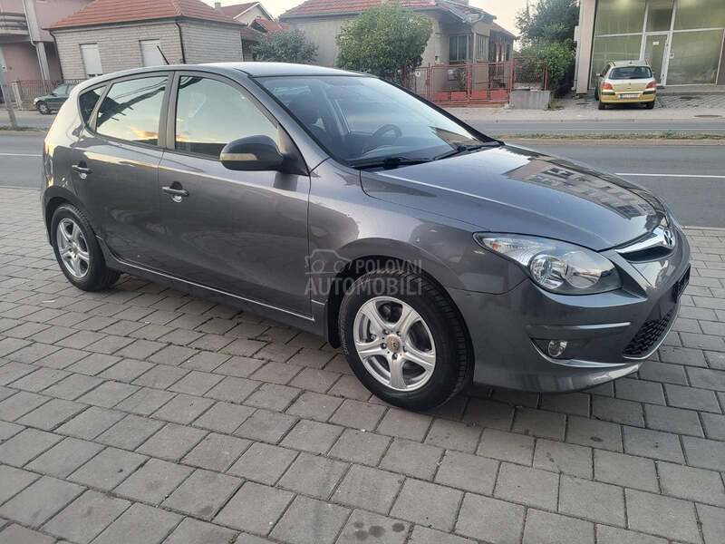 Hyundai i30 1.4 ful NOV NOV ch
