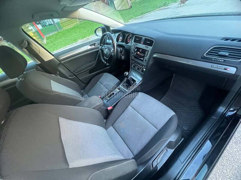 Volkswagen Golf 7 1.2 TSI Bluemotion