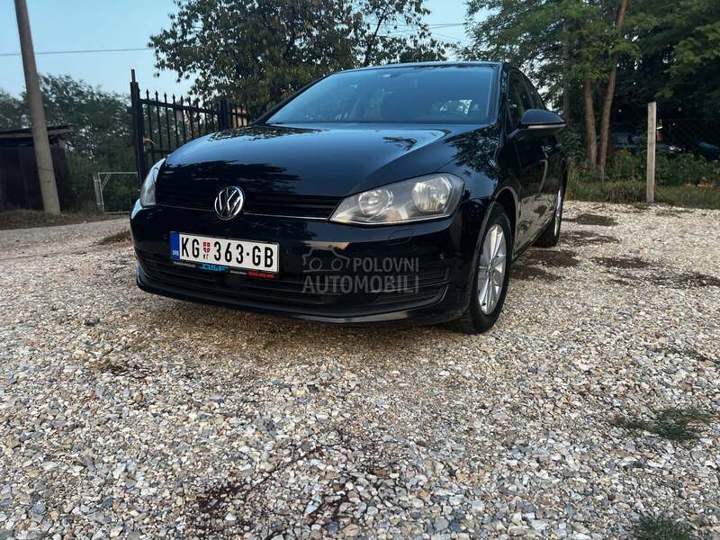 Volkswagen Golf 7 1.2 TSI Bluemotion