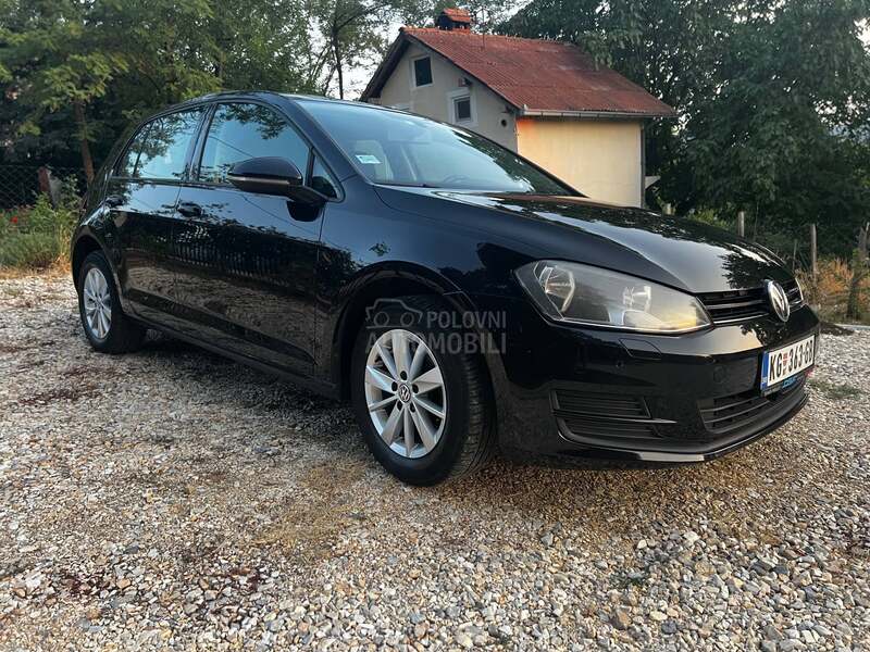 Volkswagen Golf 7 1.2 TSI Bluemotion