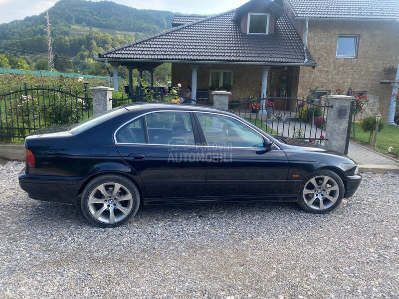 BMW 525 2.5