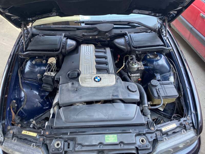 BMW 525 2.5