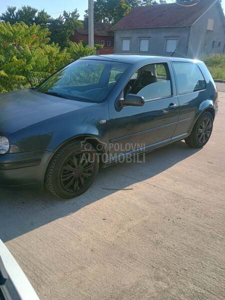 Volkswagen Golf 4 1.6