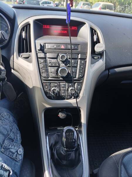 Opel Astra J 1.7cdti