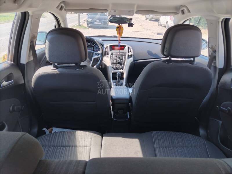 Opel Astra J 1.7cdti