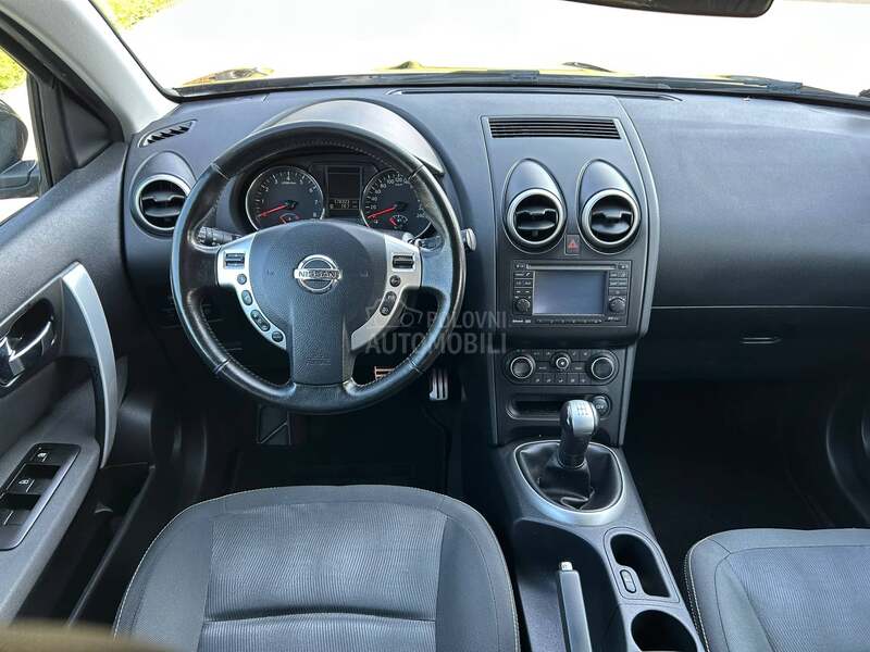 Nissan Qashqai 1.6  ACENTA