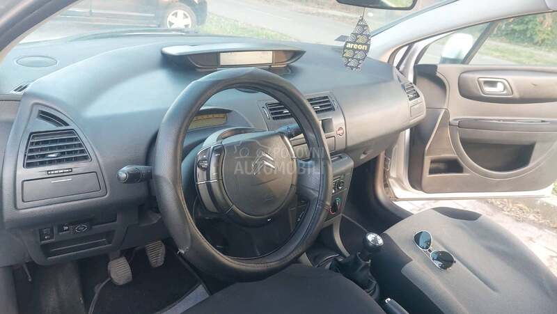 Citroen C4 