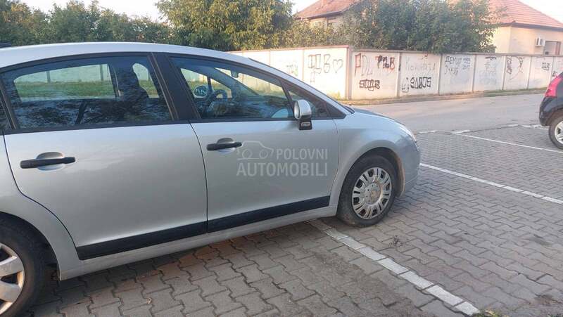 Citroen C4 