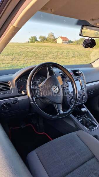 Volkswagen Golf 5 OBICAN