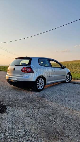 Volkswagen Golf 5 OBICAN