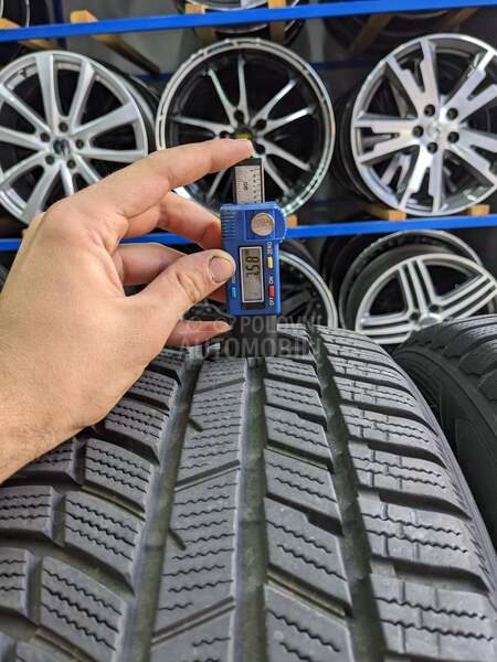 Toyo 245/45 R20 Zimska