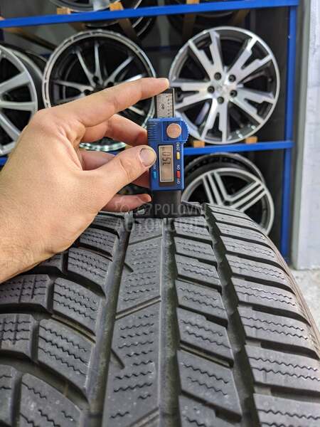 Toyo 245/45 R20 Zimska