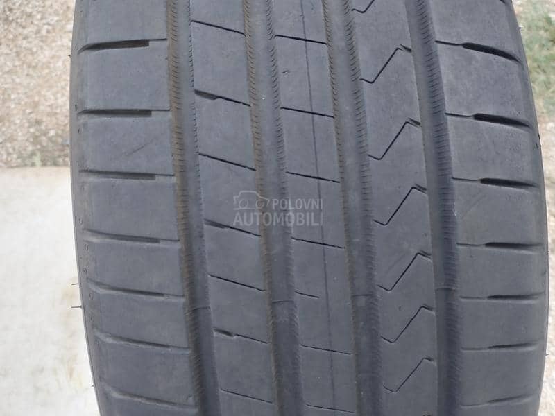Hankook 215/55 R17 Letnja