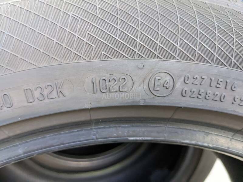 Continental 225/50 R17 Zimska