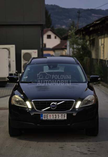 Volvo XC60 D4 Momentum