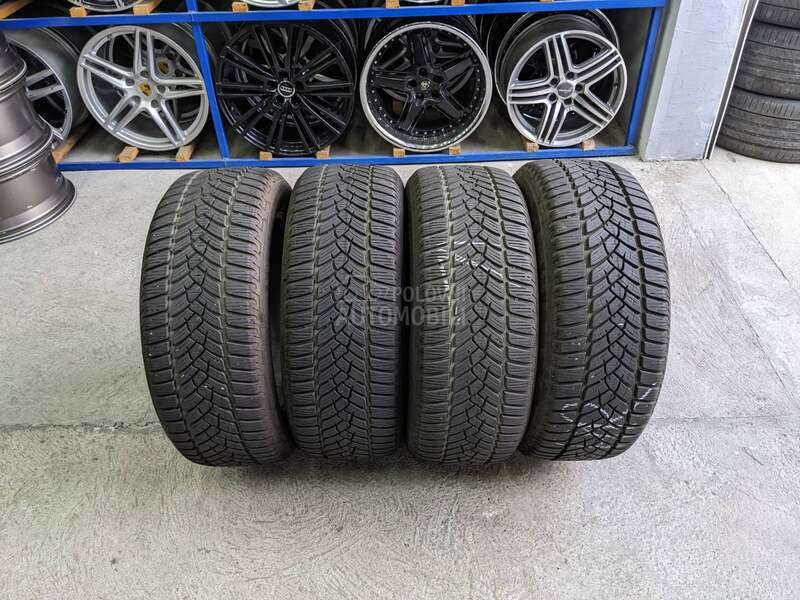 Fulda 225/55 R17 Zimska