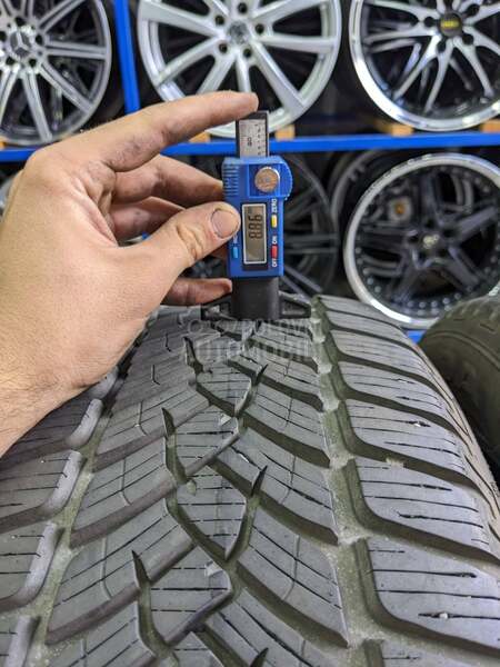 Fulda 225/55 R17 Zimska