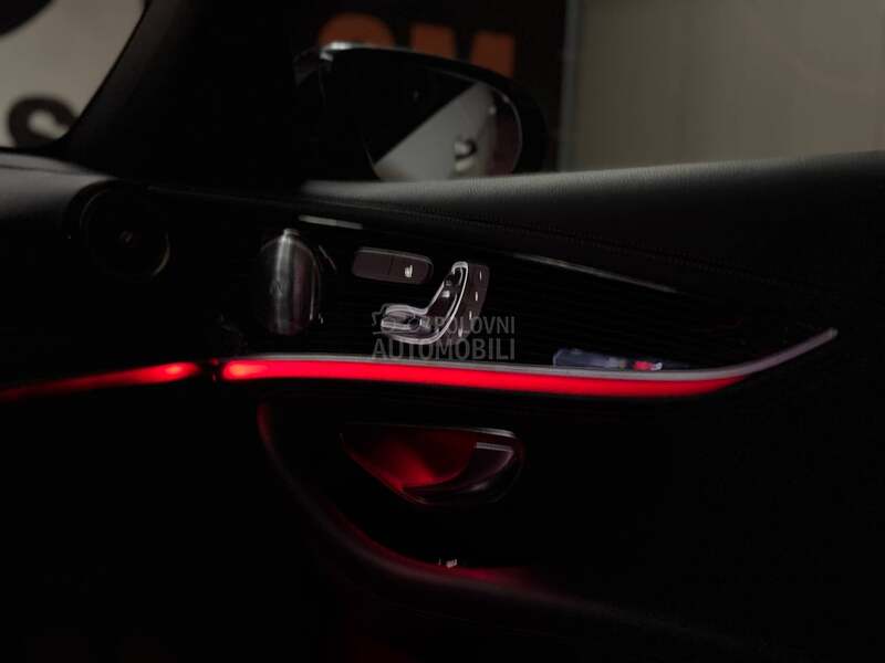 Mercedes Benz E 220 D/AMG/4M/PANO/20