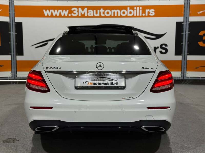 Mercedes Benz E 220 D/AMG/4M/PANO/20