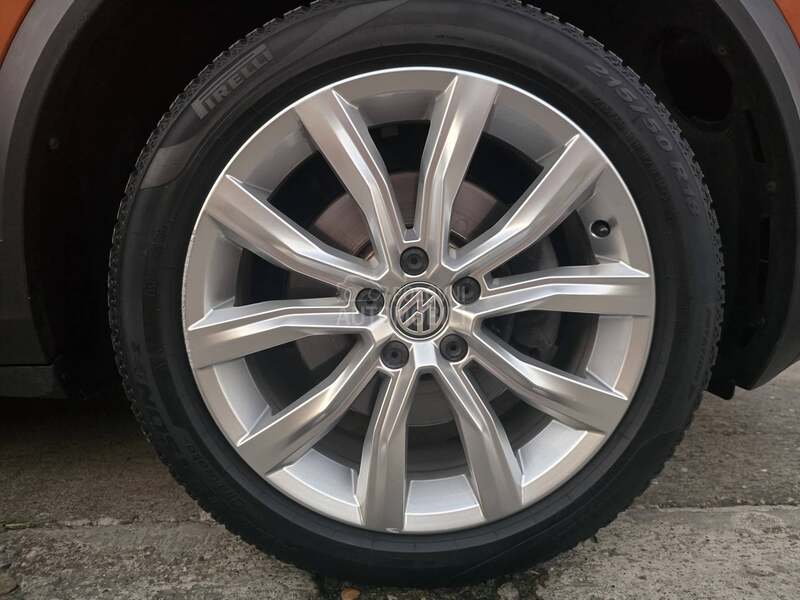 Volkswagen T-Roc STYLE PANO VIRTUAL