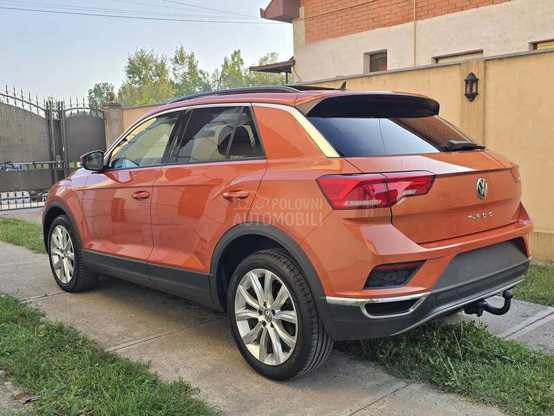 Volkswagen T-Roc STYLE PANO VIRTUAL