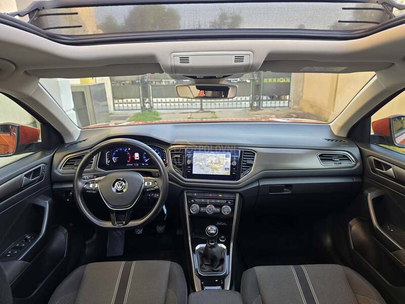 Volkswagen T-Roc STYLE PANO VIRTUAL