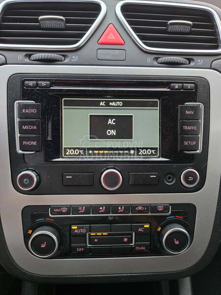 Volkswagen EOS 