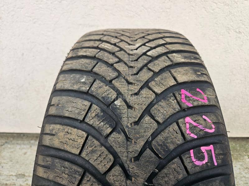 Falken 225/55 R16 Zimska