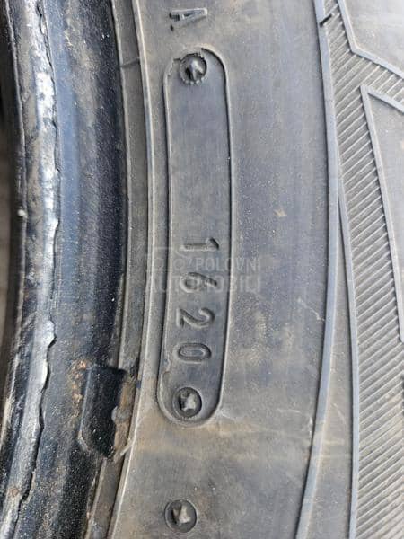 Falken 225/55 R16 Zimska