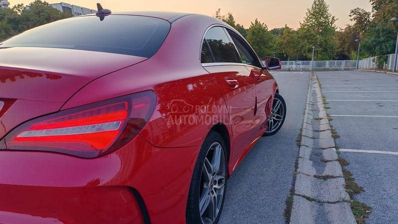 Mercedes Benz CLA 180 AMG automa