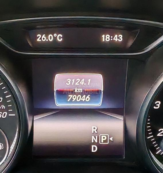 Mercedes Benz CLA 180 AMG automa