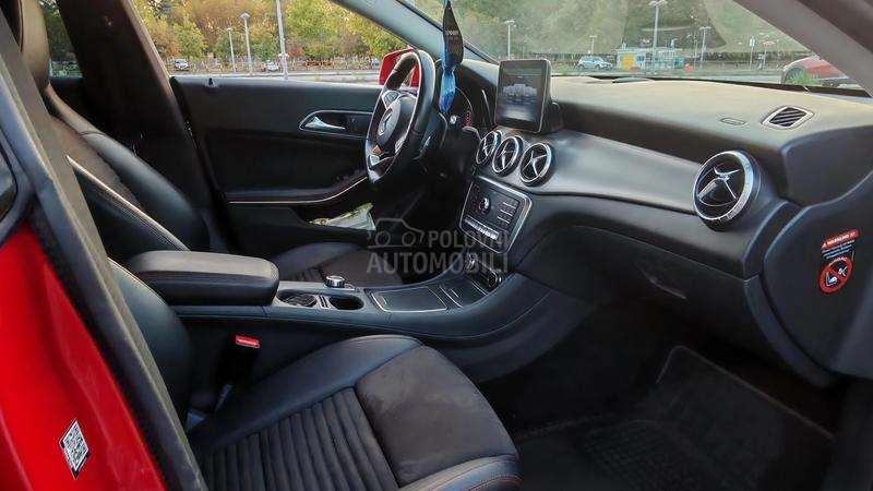 Mercedes Benz CLA 180 AMG automa