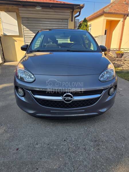 Opel Adam 