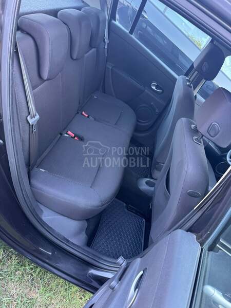 Renault Clio 1,2b