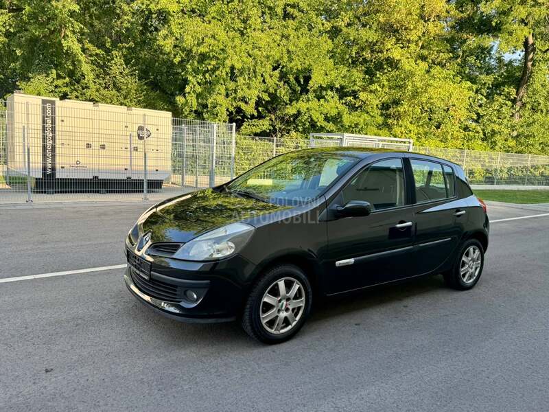 Renault Clio 1,2b